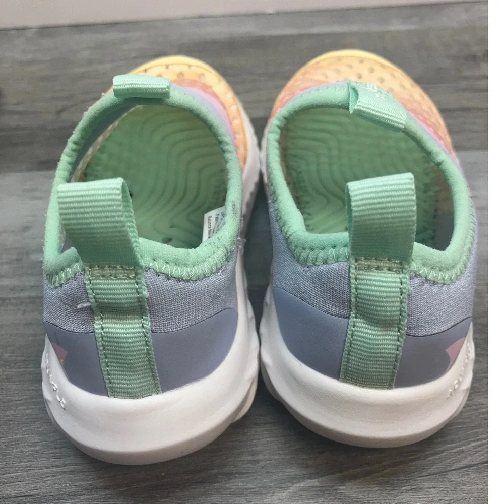 Rugged Shark Aqua-Flo Toddler Girls Water Shoes Pastel Rainbow Slip On Size 7